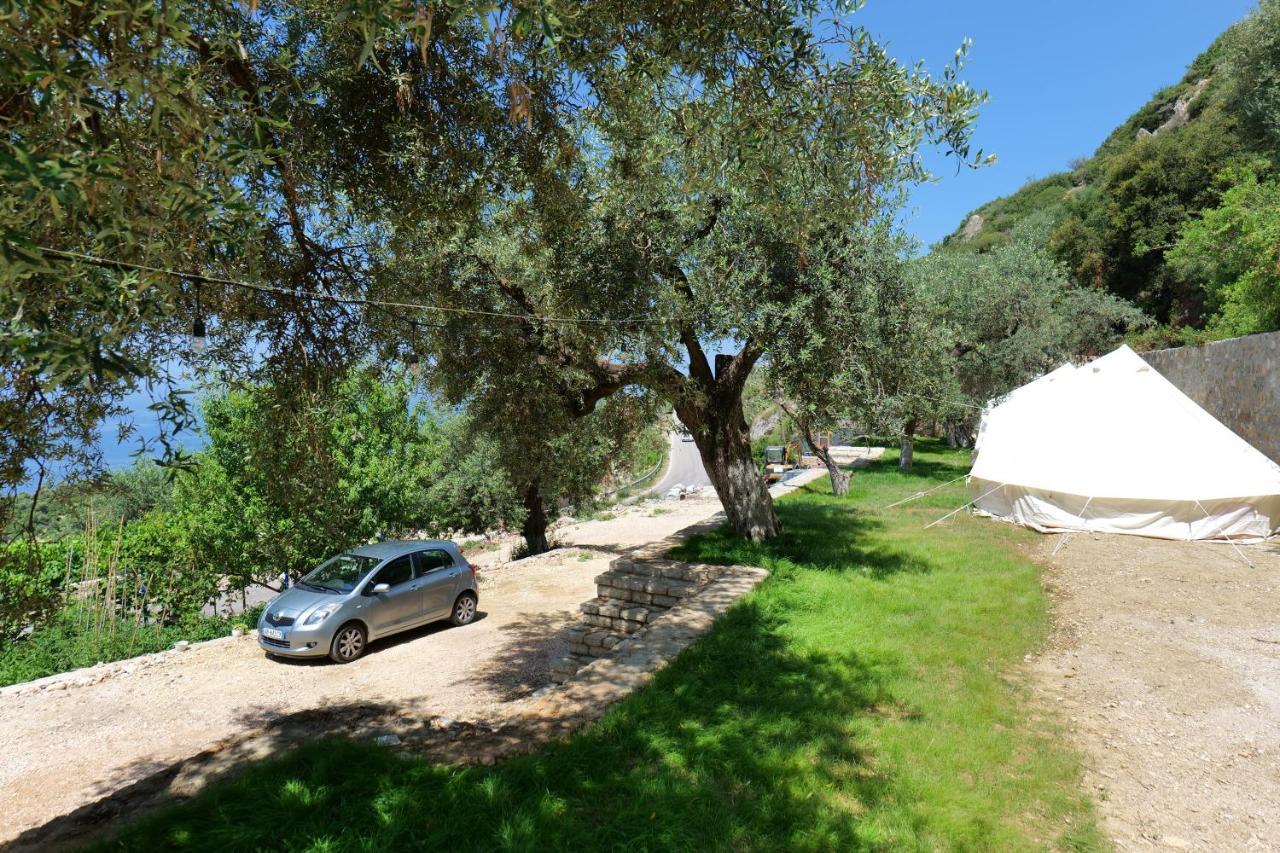 Vila Panorama Piqeras Bed & Breakfast Exterior photo