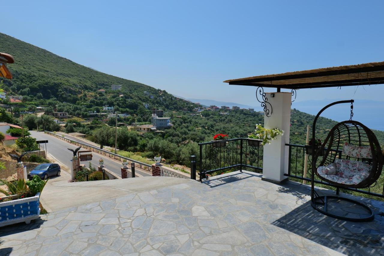 Vila Panorama Piqeras Bed & Breakfast Exterior photo